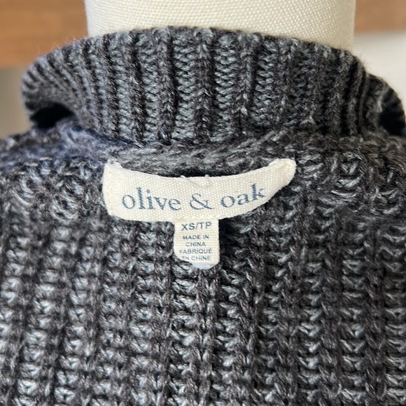 Olive & Oak Elbow Patch Cardigan - Picture 7 of 8